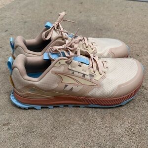 Women's Altra Lone Peak 7 Trail Running Shoes